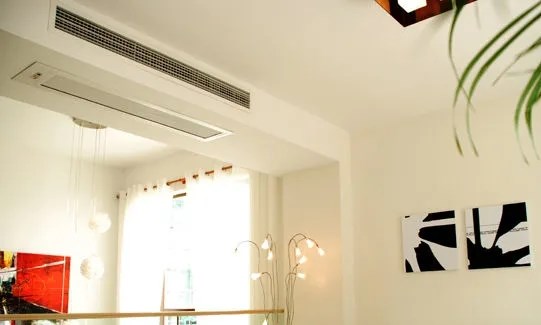 空調(diào)風(fēng)管機好不好